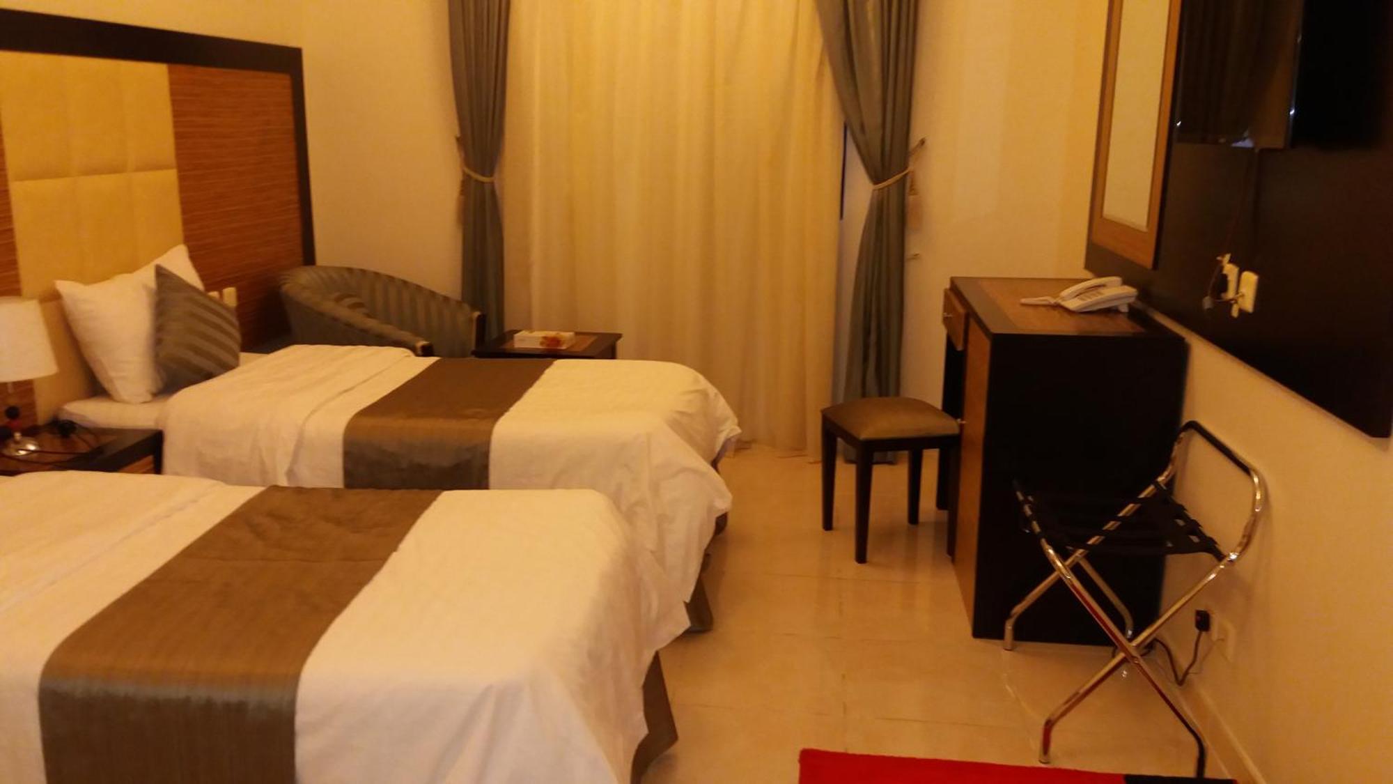 Diyaralmashaer Al-Hadiyah Hotel 메카 객실 사진